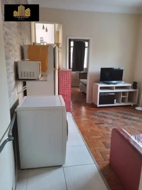 Foto 2 de Apartamento com 1 quarto para alugar, 45m2 em Catete, Rio De Janeiro - RJ