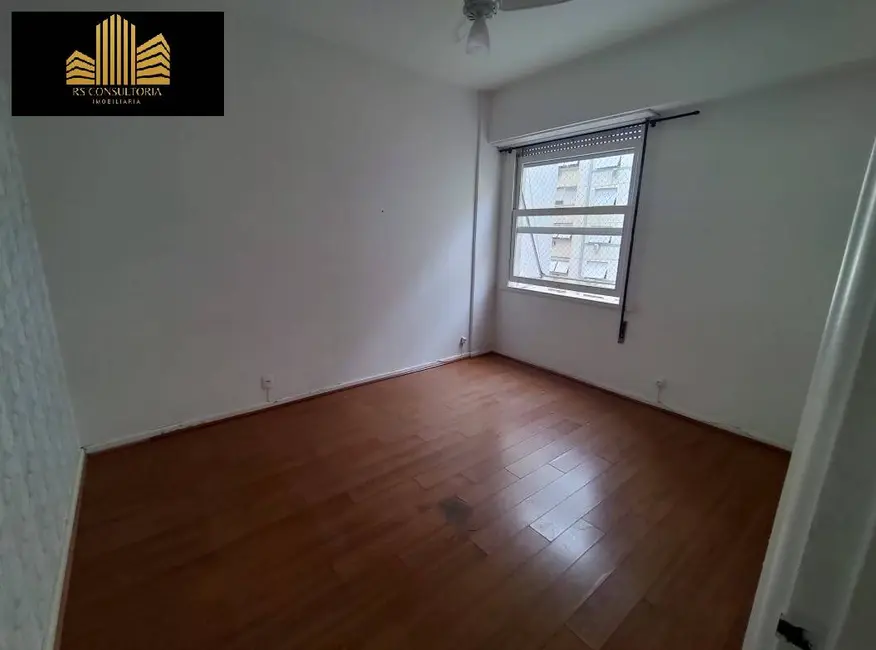 Apartamento com 3 quartos para alugar, 100m2 em Copacabana, Rio De Janeiro - RJ - imagem 6 Foto 6 de Apartamento com 3 quartos para alugar, 100m2 em Copacabana, Rio De Janeiro - RJ