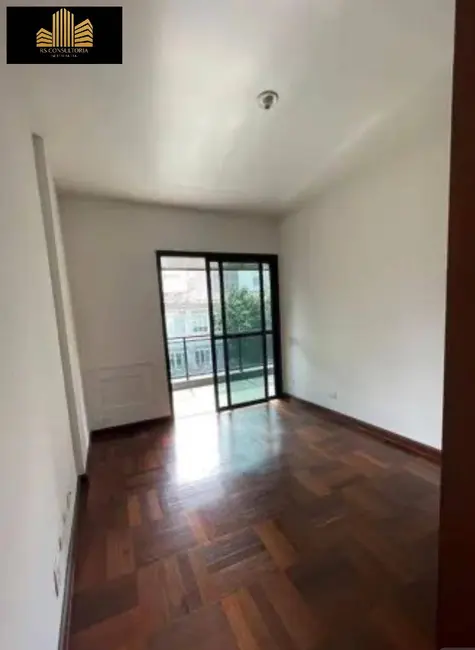 Apartamento com 3 quartos para alugar, 110m2 em Leblon, Rio De Janeiro - RJ - imagem 7 Foto 7 de Apartamento com 3 quartos para alugar, 110m2 em Leblon, Rio De Janeiro - RJ