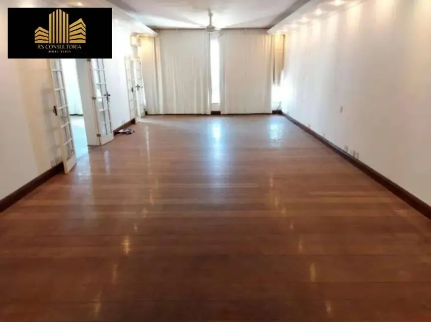 Apartamento com 4 quartos à venda, 337m2 em Copacabana, Rio De Janeiro - RJ - imagem 5 Foto 5 de Apartamento com 4 quartos à venda, 337m2 em Copacabana, Rio De Janeiro - RJ