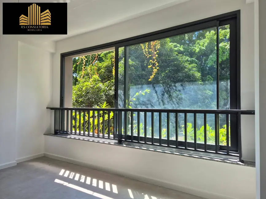 Apartamento com 1 quarto à venda, 34m2 em Glória, Rio De Janeiro - RJ - imagem 4 Foto 4 de Apartamento com 1 quarto à venda, 34m2 em Glória, Rio De Janeiro - RJ