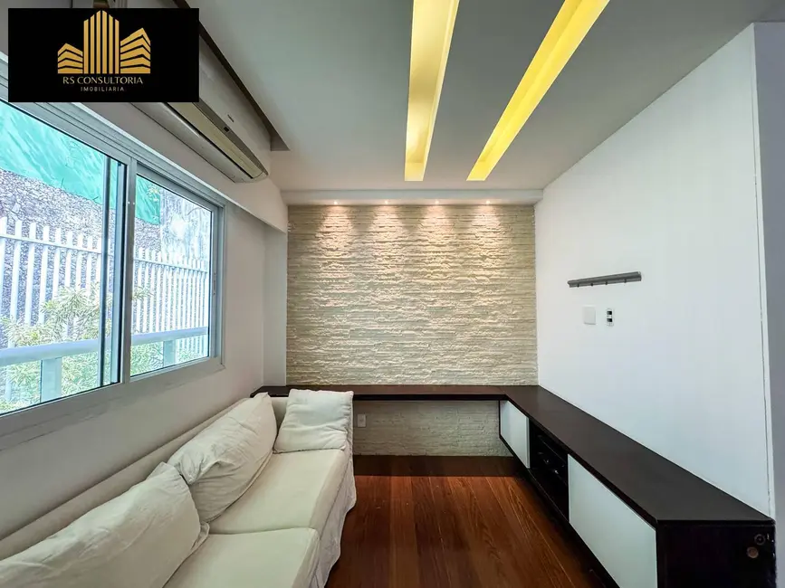 Apartamento com 3 quartos à venda, 180m2 em Lagoa, Rio De Janeiro - RJ - imagem 5 Foto 5 de Apartamento com 3 quartos à venda, 180m2 em Lagoa, Rio De Janeiro - RJ