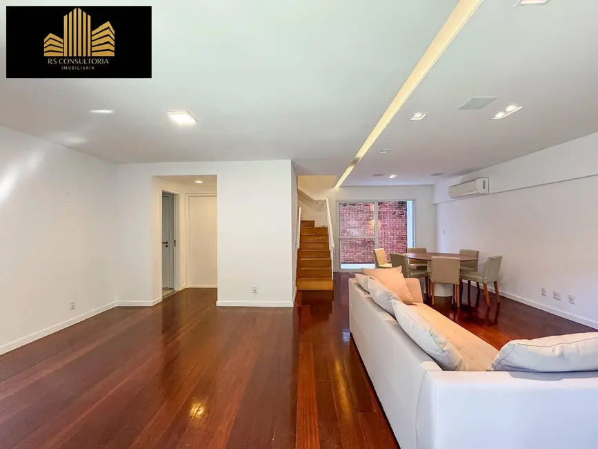 Apartamento com 3 quartos à venda, 199m2 em Leblon, Rio De Janeiro - RJ - imagem 4 Foto 4 de Apartamento com 3 quartos à venda, 199m2 em Leblon, Rio De Janeiro - RJ