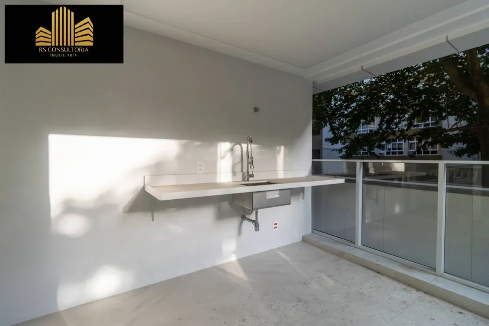 Apartamento com 1 quarto à venda, 62m2 em Ipanema, Rio De Janeiro - RJ - imagem 4 Foto 4 de Apartamento com 1 quarto à venda, 62m2 em Ipanema, Rio De Janeiro - RJ