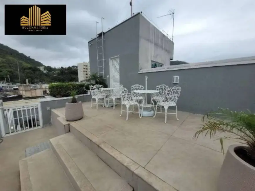 Apartamento com 2 quartos para alugar, 68m2 em Copacabana, Rio De Janeiro - RJ - imagem 2 Foto 2 de Apartamento com 2 quartos para alugar, 68m2 em Copacabana, Rio De Janeiro - RJ