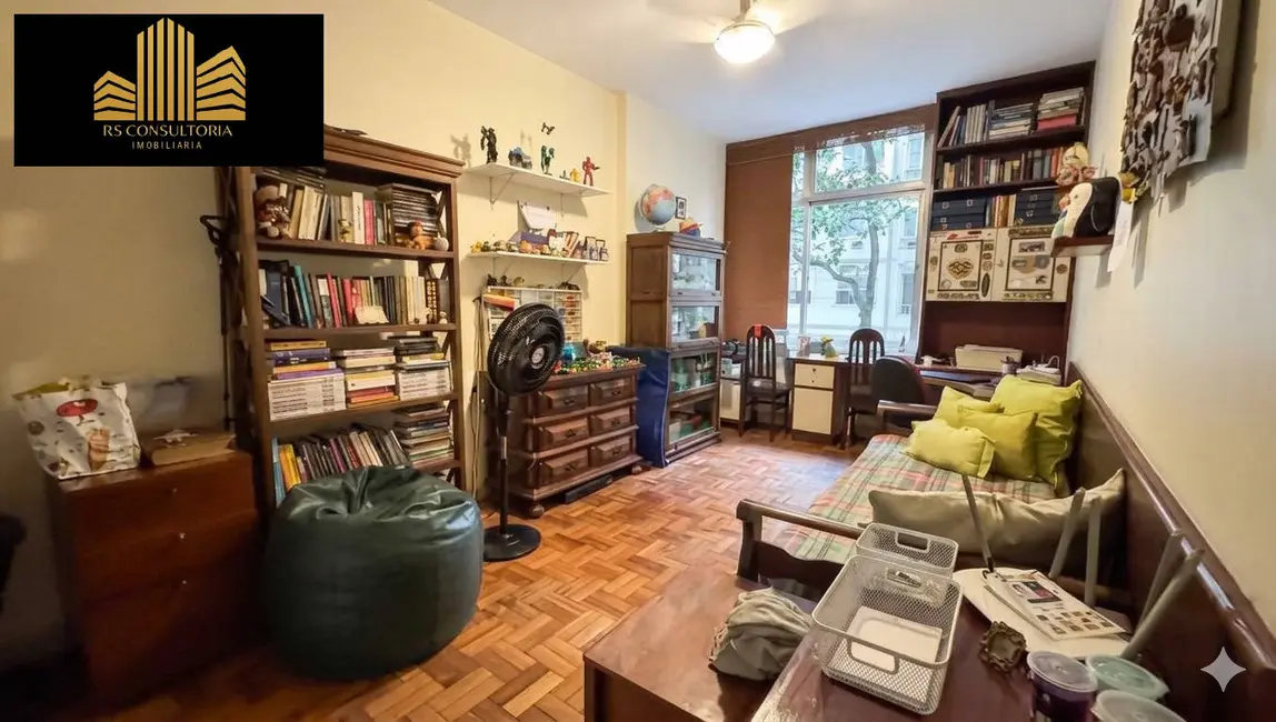 Apartamento com 3 quartos à venda, 224m2 em Copacabana, Rio De Janeiro - RJ - imagem 8 Foto 8 de Apartamento com 3 quartos à venda, 224m2 em Copacabana, Rio De Janeiro - RJ