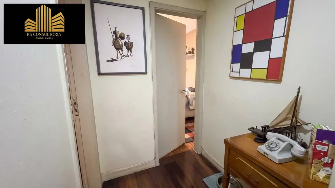 Apartamento com 3 quartos à venda, 224m2 em Copacabana, Rio De Janeiro - RJ - imagem 7 Foto 7 de Apartamento com 3 quartos à venda, 224m2 em Copacabana, Rio De Janeiro - RJ