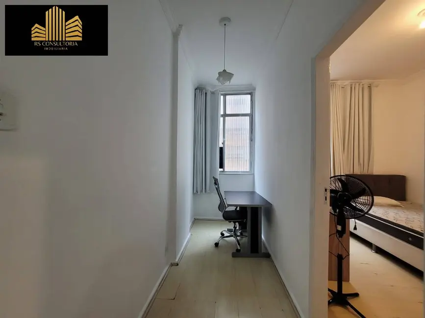 Foto 3 de Apartamento com 2 quartos à venda, 62m2 em Copacabana, Rio De Janeiro - RJ