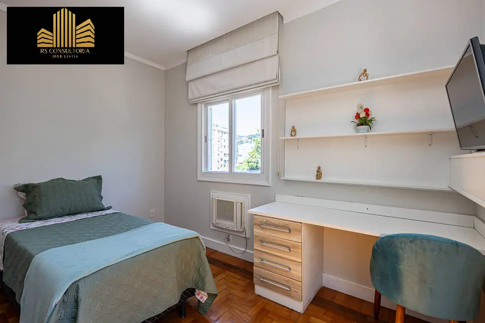 Apartamento com 4 quartos à venda, 110m2 em Flamengo, Rio De Janeiro - RJ - imagem 9 Foto 9 de Apartamento com 4 quartos à venda, 110m2 em Flamengo, Rio De Janeiro - RJ