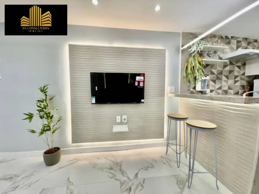 Foto 3 de Apartamento com 1 quarto à venda e para alugar, 41m2 em Rio De Janeiro - RJ