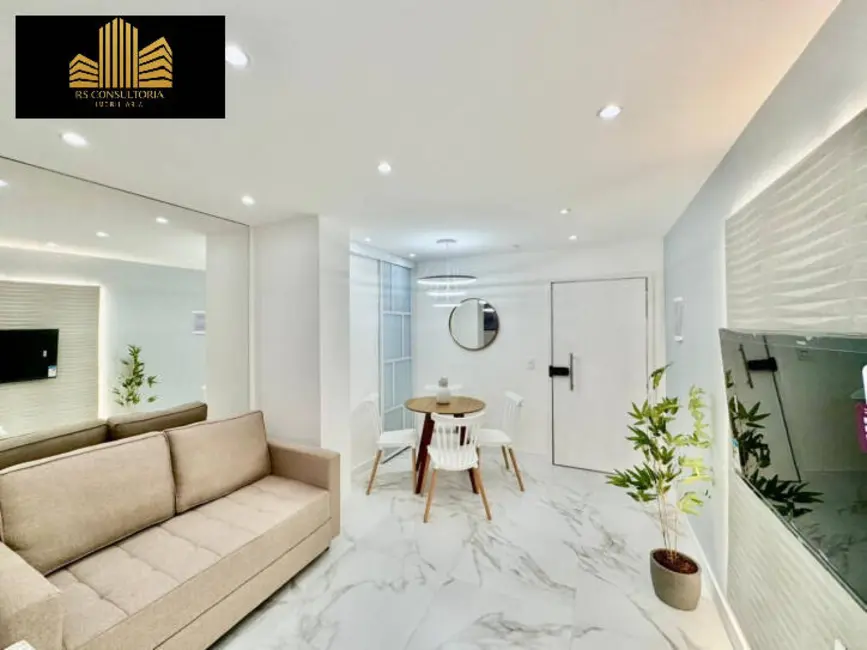 Foto 2 de Apartamento com 1 quarto à venda e para alugar, 41m2 em Rio De Janeiro - RJ