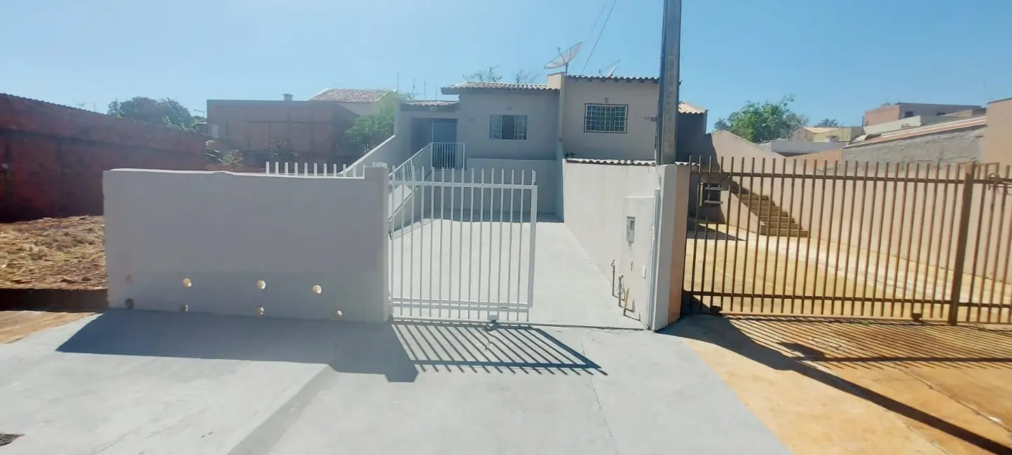 Casa com 3 quartos à venda, 195m2 em Colúmbia, Londrina - PR - imagem 1 Foto 1 de Casa com 3 quartos à venda, 195m2 em Colúmbia, Londrina - PR