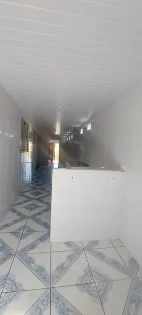 Casa com 3 quartos à venda, 195m2 em Colúmbia, Londrina - PR - imagem 6 Foto 6 de Casa com 3 quartos à venda, 195m2 em Colúmbia, Londrina - PR
