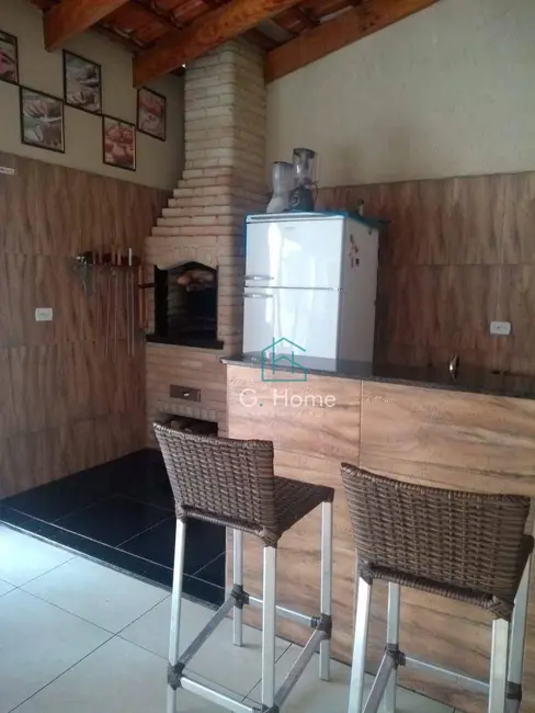 Foto 9 de Casa com 4 quartos à venda, 253m2 em Conjunto Habitacional Doutor José dos Santos Rocha, Cambe - PR