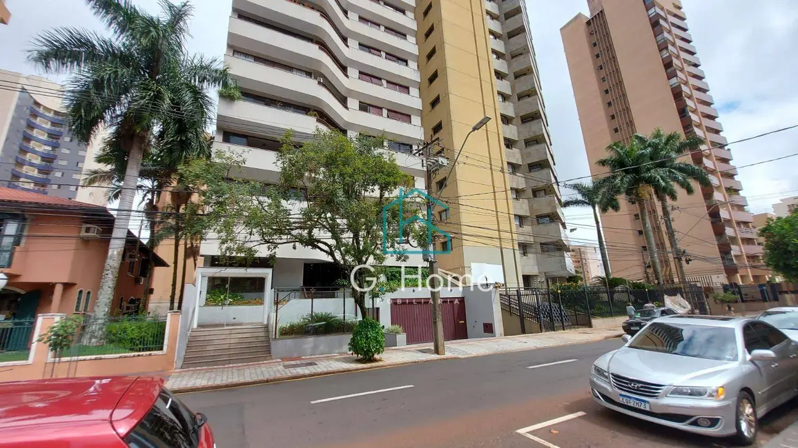 Apartamento com 3 quartos à venda, 303m2 em Centro, Londrina - PR - imagem 2 Foto 2 de Apartamento com 3 quartos à venda, 303m2 em Centro, Londrina - PR