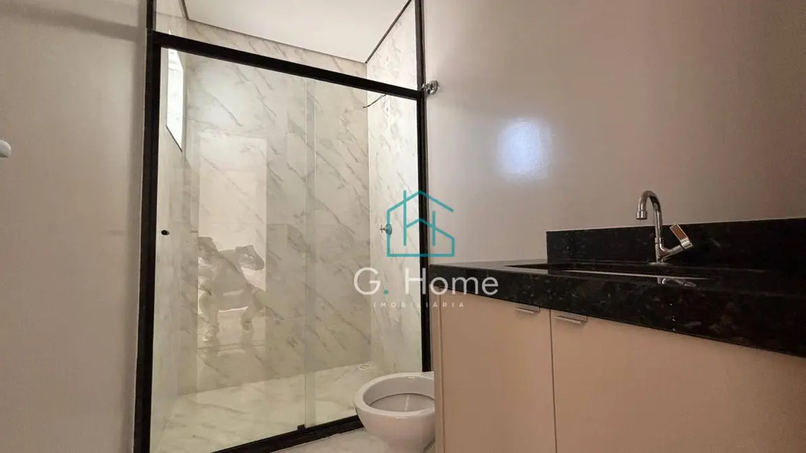 Foto 1 de Sobrado com 3 quartos à venda, 132m2 em Sabará I, Londrina - PR