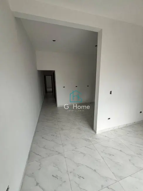 Casa com 3 quartos à venda, 180m2 em Colúmbia, Londrina - PR - imagem 8 Foto 8 de Casa com 3 quartos à venda, 180m2 em Colúmbia, Londrina - PR