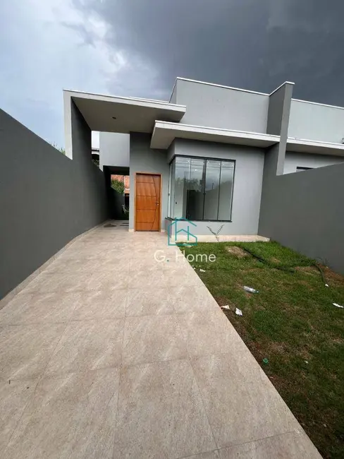 Casa com 3 quartos à venda, 180m2 em Colúmbia, Londrina - PR - imagem 4 Foto 4 de Casa com 3 quartos à venda, 180m2 em Colúmbia, Londrina - PR