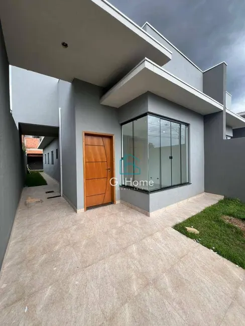Foto 1 de Casa com 3 quartos à venda, 180m2 em Colúmbia, Londrina - PR