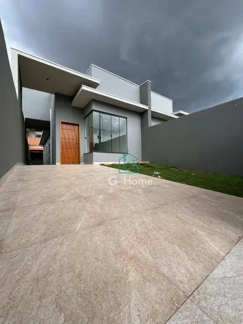 Foto 2 de Casa com 3 quartos à venda, 180m2 em Colúmbia, Londrina - PR