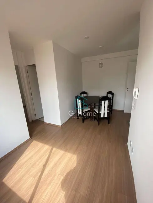 Apartamento com 2 quartos à venda, 40m2 em Londrina - PR - imagem 3 Foto 3 de Apartamento com 2 quartos à venda, 40m2 em Londrina - PR