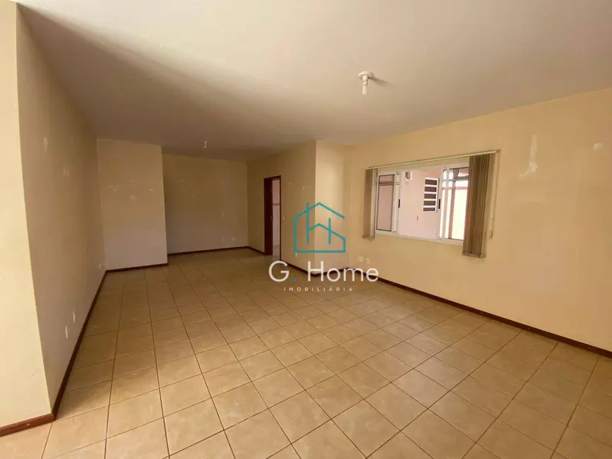 Casa de Condomínio com 3 quartos à venda, 405m2 em Terra Bonita, Londrina - PR - imagem 4 Foto 4 de Casa de Condomínio com 3 quartos à venda, 405m2 em Terra Bonita, Londrina - PR