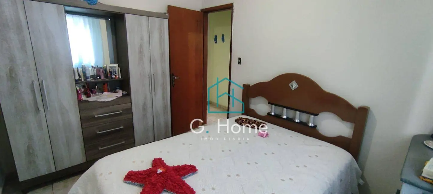 Casa com 3 quartos à venda, 200m2 em Conjunto Parigot de Souza 1, Londrina - PR - imagem 9 Foto 9 de Casa com 3 quartos à venda, 200m2 em Conjunto Parigot de Souza 1, Londrina - PR