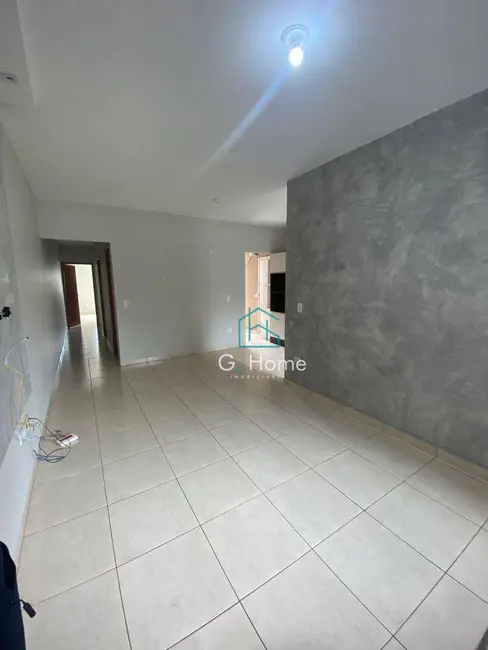 Casa com 2 quartos à venda, 125m2 em Jardim São Paulo II, Londrina - PR - imagem 3 Foto 3 de Casa com 2 quartos à venda, 125m2 em Jardim São Paulo II, Londrina - PR