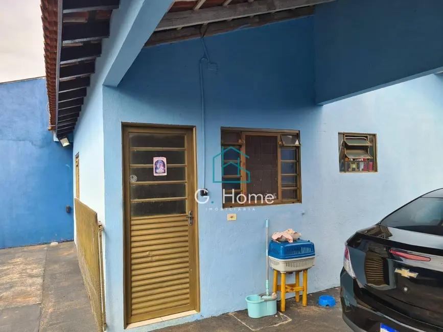 Casa com 2 quartos à venda, 245m2 em Conjunto Habitacional José Garcia Molina, Londrina - PR - imagem 5 Foto 5 de Casa com 2 quartos à venda, 245m2 em Conjunto Habitacional José Garcia Molina, Londrina - PR