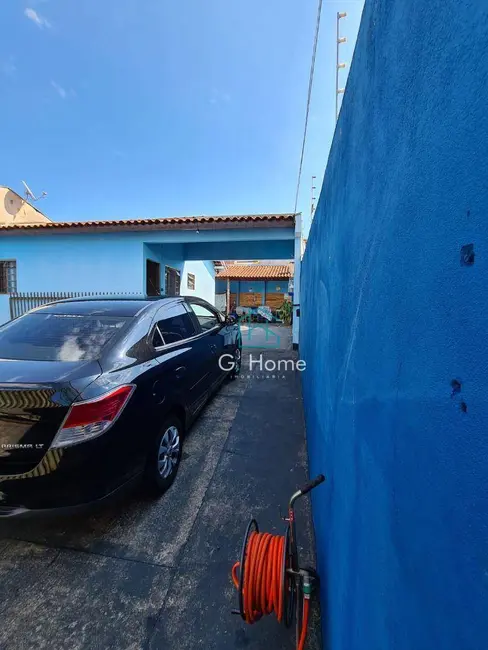 Casa com 2 quartos à venda, 245m2 em Conjunto Habitacional José Garcia Molina, Londrina - PR - imagem 4 Foto 4 de Casa com 2 quartos à venda, 245m2 em Conjunto Habitacional José Garcia Molina, Londrina - PR