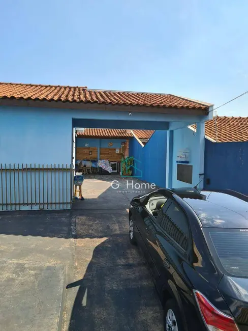 Casa com 2 quartos à venda, 245m2 em Conjunto Habitacional José Garcia Molina, Londrina - PR - imagem 3 Foto 3 de Casa com 2 quartos à venda, 245m2 em Conjunto Habitacional José Garcia Molina, Londrina - PR