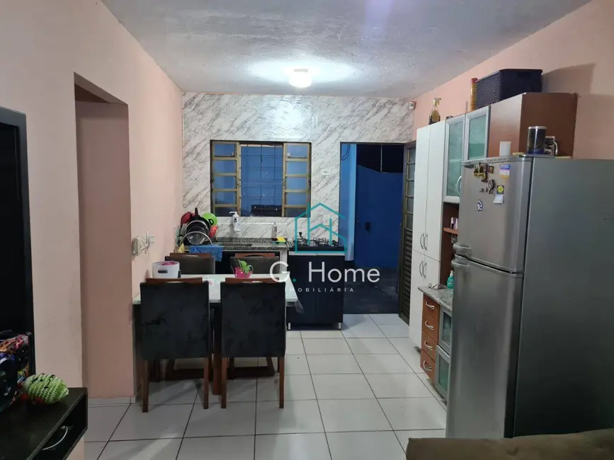 Casa com 2 quartos à venda, 245m2 em Conjunto Habitacional José Garcia Molina, Londrina - PR - imagem 8 Foto 8 de Casa com 2 quartos à venda, 245m2 em Conjunto Habitacional José Garcia Molina, Londrina - PR