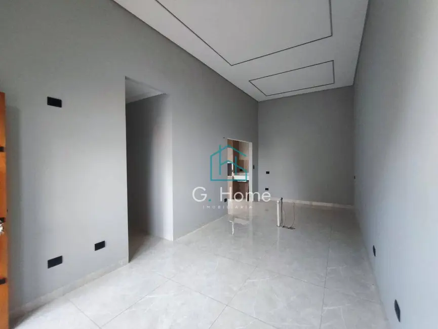 Casa com 3 quartos à venda, 132m2 em Aeroporto, Londrina - PR - imagem 2 Foto 2 de Casa com 3 quartos à venda, 132m2 em Aeroporto, Londrina - PR