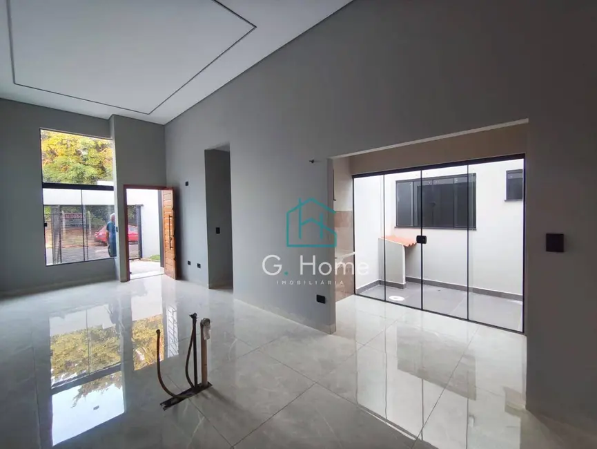 Casa com 3 quartos à venda, 132m2 em Aeroporto, Londrina - PR - imagem 3 Foto 3 de Casa com 3 quartos à venda, 132m2 em Aeroporto, Londrina - PR