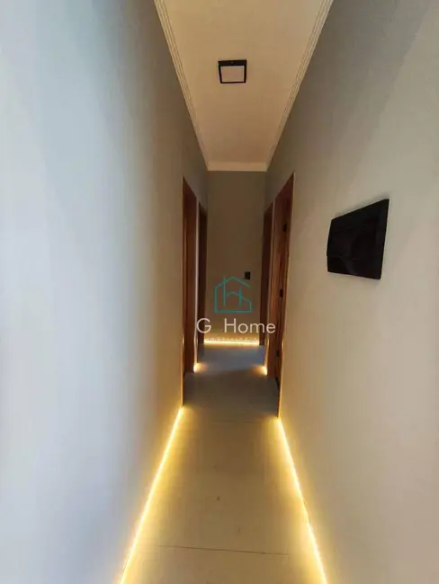 Foto 4 de Casa com 3 quartos à venda, 202m2 em Aeroporto, Londrina - PR