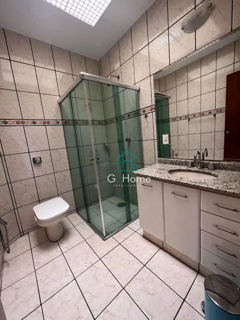 Sobrado com 4 quartos à venda, 176m2 em Jardim Império do Sol, Londrina - PR - imagem 8 Foto 8 de Sobrado com 4 quartos à venda, 176m2 em Jardim Império do Sol, Londrina - PR