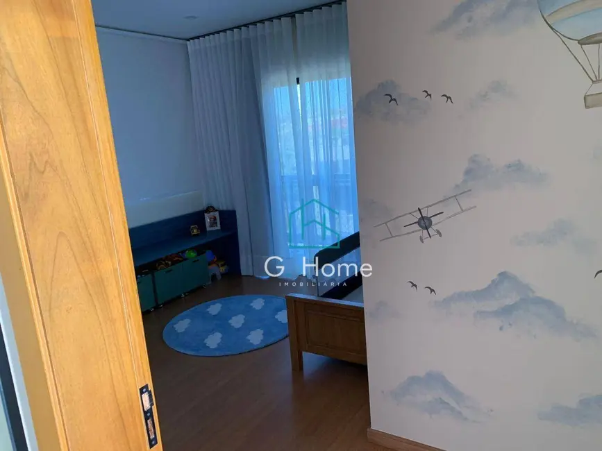 Casa de Condomínio com 3 quartos à venda, 256m2 em Jardim Morumbi, Londrina - PR - imagem 7 Foto 7 de Casa de Condomínio com 3 quartos à venda, 256m2 em Jardim Morumbi, Londrina - PR