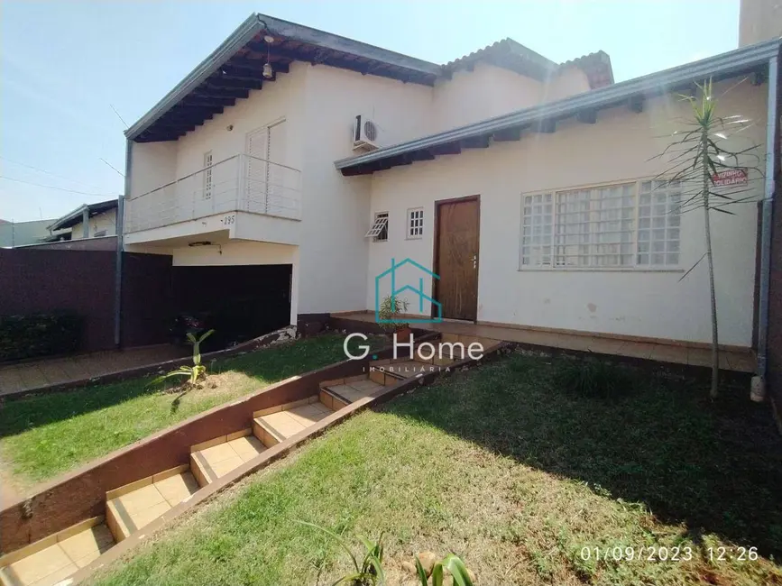 Foto 1 de Casa com 3 quartos à venda, 338m2 em Londrina - PR