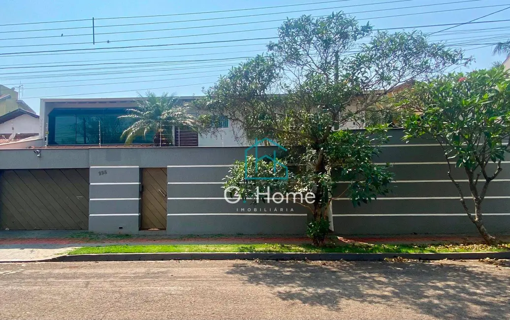 Casa com 4 quartos à venda, 500m2 em Jardim Nápoles, Londrina - PR - imagem 2 Foto 2 de Casa com 4 quartos à venda, 500m2 em Jardim Nápoles, Londrina - PR