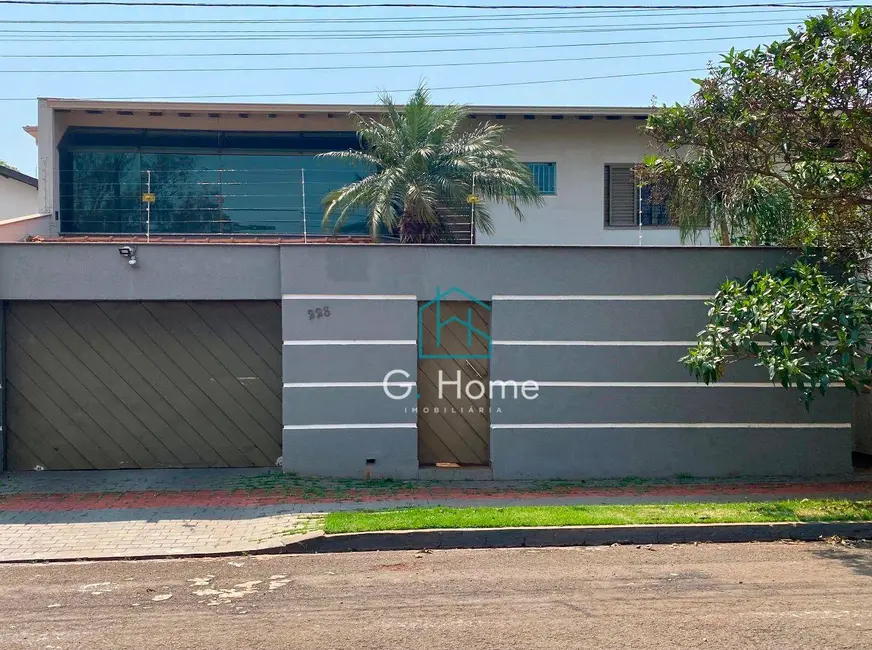 Casa com 4 quartos à venda, 500m2 em Jardim Nápoles, Londrina - PR - imagem 1 Foto 1 de Casa com 4 quartos à venda, 500m2 em Jardim Nápoles, Londrina - PR