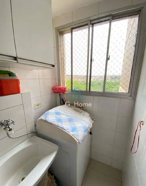 Foto 3 de Apartamento com 2 quartos para alugar, 45m2 em Conjunto Residencial Marajoara, Londrina - PR