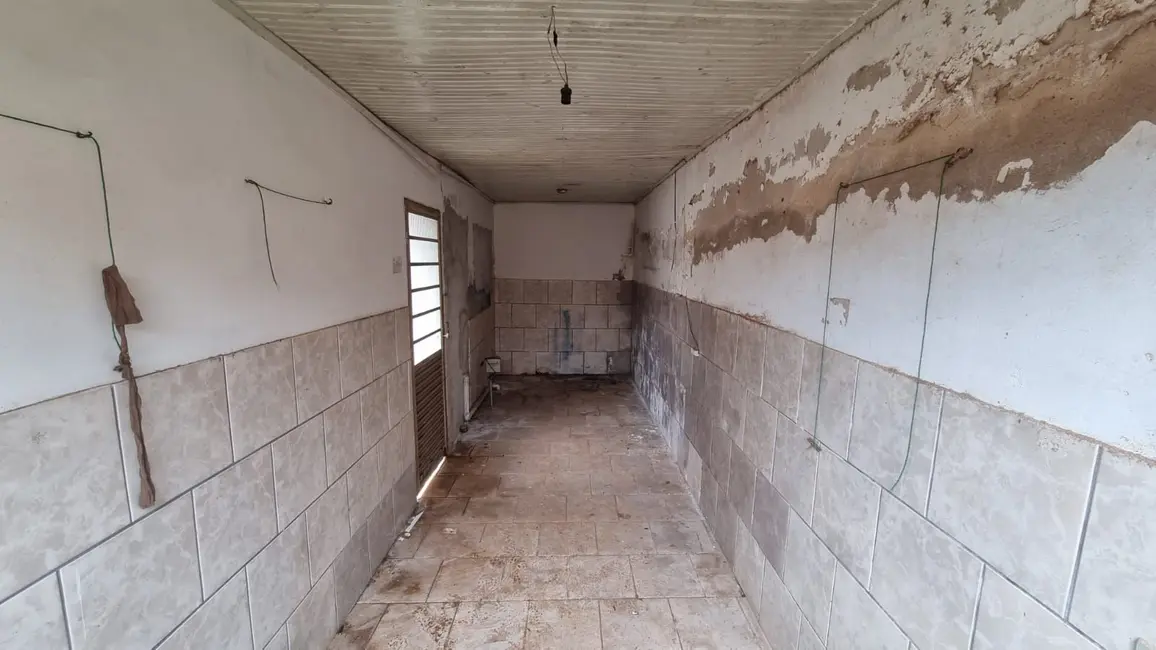 Terreno / Lote à venda, 750m2 em Arapongas - PR - imagem 6 Foto 6 de Terreno / Lote à venda, 750m2 em Arapongas - PR