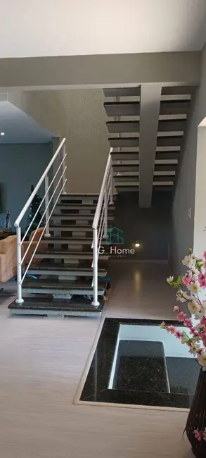 Foto 3 de Casa com 3 quartos à venda, 300m2 em Jardim Alvorada, Cambe - PR