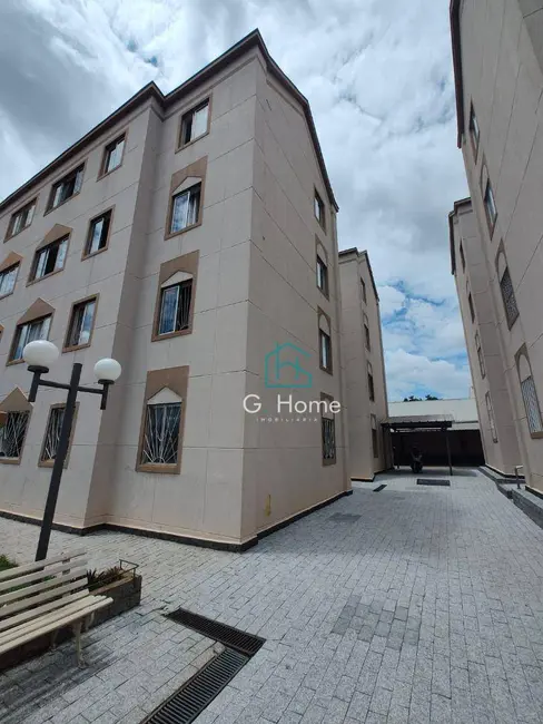 Foto 2 de Apartamento com 3 quartos para alugar, 88m2 em San Fernando, Londrina - PR