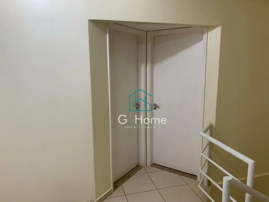 Casa com 5 quartos à venda, 597m2 em Londrina - PR - imagem 9 Foto 9 de Casa com 5 quartos à venda, 597m2 em Londrina - PR