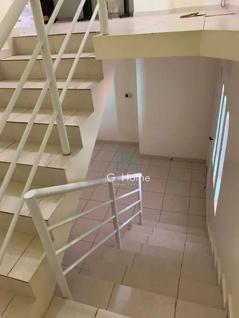 Casa com 5 quartos à venda, 597m2 em Londrina - PR - imagem 5 Foto 5 de Casa com 5 quartos à venda, 597m2 em Londrina - PR