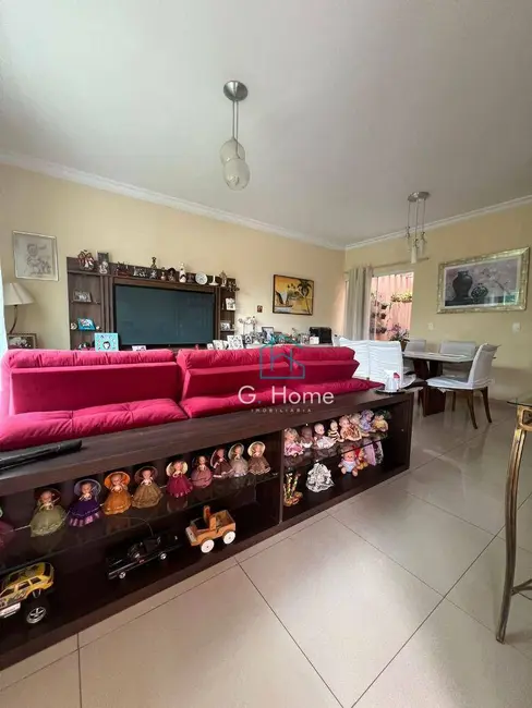 Foto 7 de Casa de Condomínio com 3 quartos à venda, 256m2 em Bandeirantes, Londrina - PR