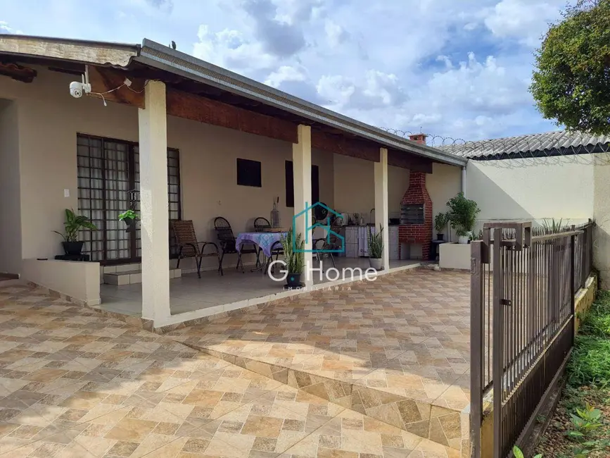 Casa com 5 quartos à venda, 401m2 em Industrial, Londrina - PR - imagem 4 Foto 4 de Casa com 5 quartos à venda, 401m2 em Industrial, Londrina - PR