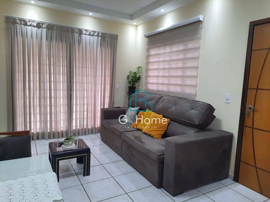 Casa com 5 quartos à venda, 401m2 em Industrial, Londrina - PR - imagem 9 Foto 9 de Casa com 5 quartos à venda, 401m2 em Industrial, Londrina - PR