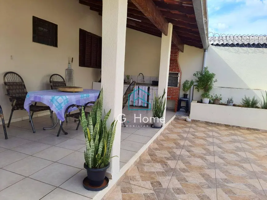 Casa com 5 quartos à venda, 401m2 em Industrial, Londrina - PR - imagem 7 Foto 7 de Casa com 5 quartos à venda, 401m2 em Industrial, Londrina - PR